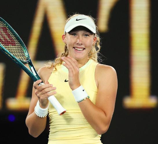 男子400米自由泳决赛：潘展乐夺得冠军 费立纬获银孙杨摘铜