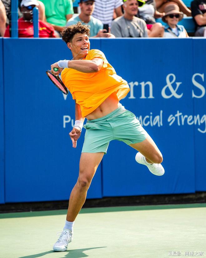 与流派不契 与流派不契